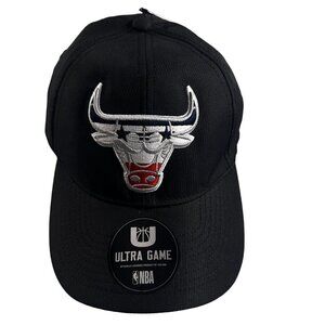 Ultra Game Chicago Bulls Cap NBA Basketball Snapback Hat 6 Panel Athletic